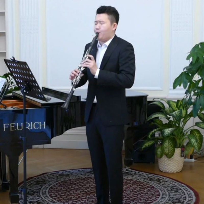 Xu Zuoqiang gewinnt Klarinetten-Stelle im Shenzhen Sinfonieorchester